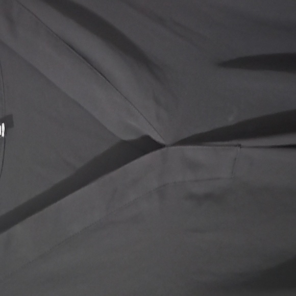 Like  new black dress blouse size 22 - Picture 5 of 5